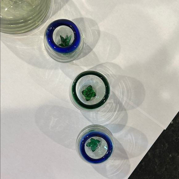 Agave Hand-Blown Glass Decanter and 6 Shot Glasses - Picture 2 of 16